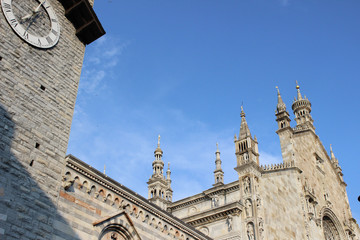 Duomo di Monza in una giornata di primavera