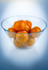Bowl of oranges