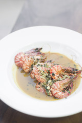 prawns in garlic and butter sauce