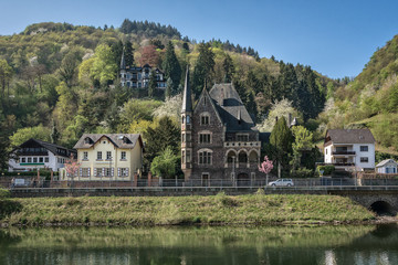 Fototapeta na wymiar View of the embankment of the town of Cochem, Germany.