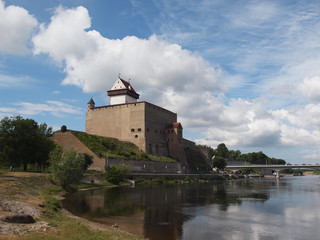 Fototapeta na wymiar Hermannsfeste von Narva