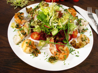 Salat Seafood