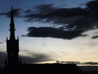 Contra luz en la iglesia