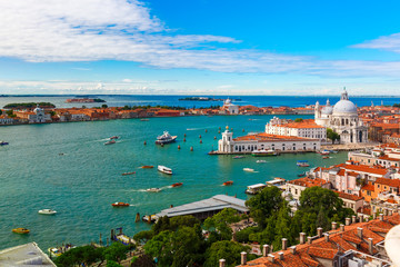 Fototapeta premium View from Campanile di San Marco to Venice, Italy