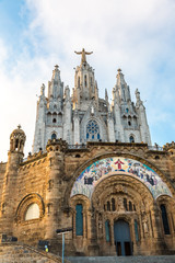 Fototapeta na wymiar Church of the Sacred heart of Jesus in Barcelona