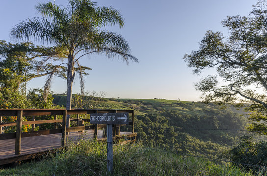 Wasserfall Cachoeira dos Quatis Abendstimmung