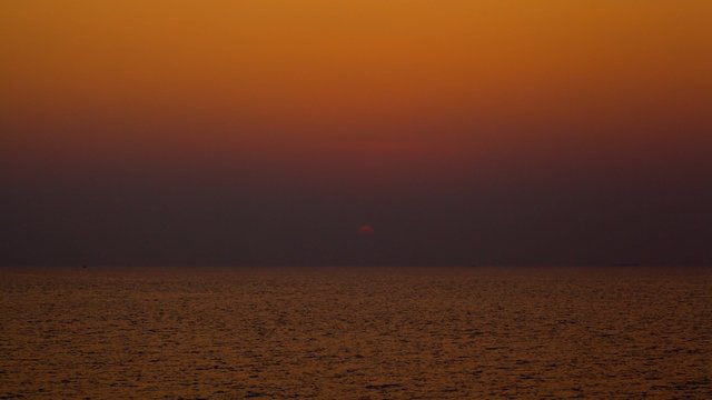 sea and sky sunset time lapse from tilt shift lens, 4K, high definition, Full HD, 3840 x 2160