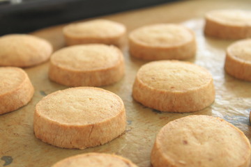 焼き立てクッキー
