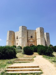 Fototapeta na wymiar Castel del Monte - Puglia