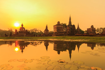 Sukhothai historical park, the old town of Thailand in 800 years ago - obrazy, fototapety, plakaty