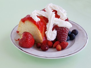 baked rice with fruits and whiped cream