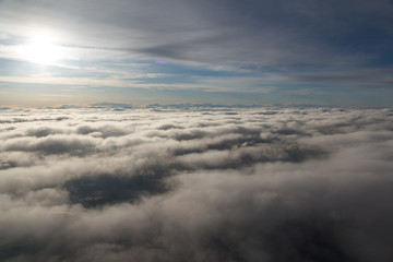 Fototapeta na wymiar Wolken / Luftaufnahme / Blick aus dem Flugzeug