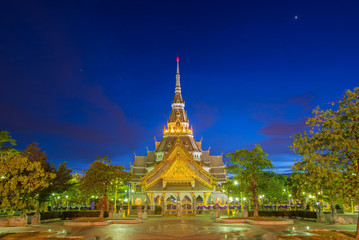 Wat Sothorn temple in night