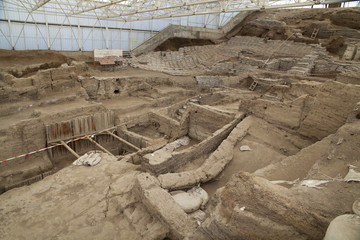 catalhoyuk Konya (Turkey). Built in 7500 B.C.