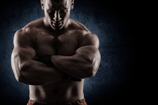 ASIAN.MUSCULAR.MALE.AI帅哥裸照 Asian Male Muscle」の写真素材 | 129,137件の無料イラスト画像 | Adobe Stock