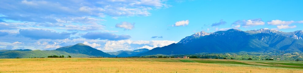 Fototapeta premium Countryside panorama in summer