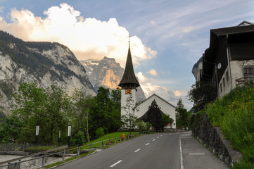 Fototapeta na wymiar Church in Lauterbrunnen valley, Switzerland