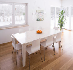 Dining table set