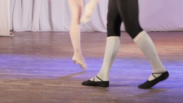 Ballet single feet