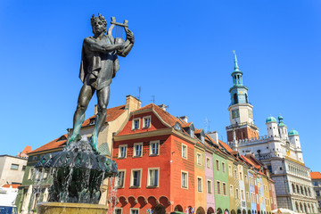 Stary Rynek w Poznaniu - Fontanna z posągiem Apolla