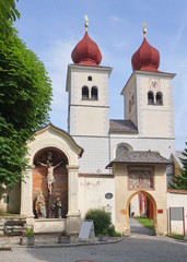 Fototapeta na wymiar Stiftskirche Millstatt / Kärnten / Österreich