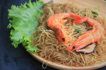 Shrimp with vermicelli - chinese food