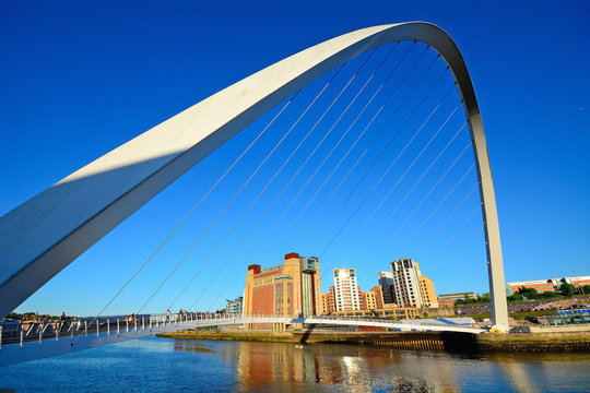 Bridge on Tyne River, Newcastle, England