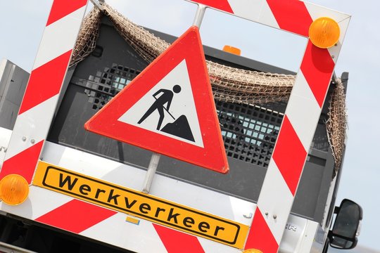 niederl&auml;ndisches Verkehrszeichen: Baustelle