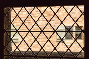Fenêtre et carreaux anciens
