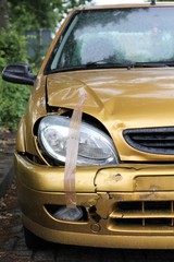 Front eines Unfallwagens