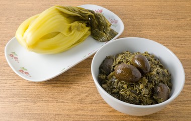 Chopped Pickled Green Cabbage with Pickled Cabbage