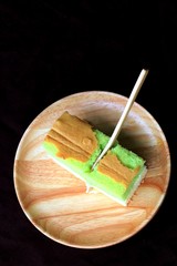 Pandan cake with cream
