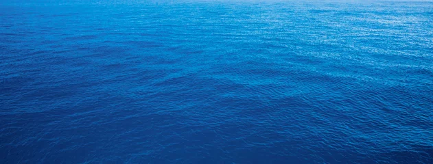 Foto op Aluminium blauwe water zee voor achtergrond © ZaZa studio