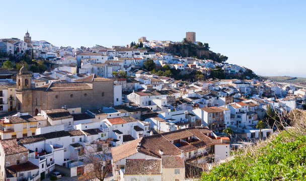 General view of   andalusian town. Martos