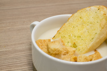 Corn Soup and garlic bread
