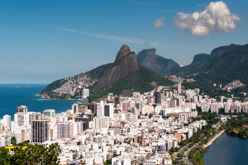 Obraz premium Ipanema and Leblon, Mountains in the Horizon, Rio de Janeiro