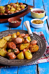 Potatoes with sausages