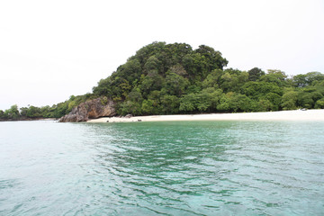 Naklejka premium A boat ride through the island Before reaching the island.