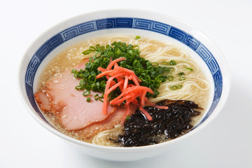 豚骨ラーメン