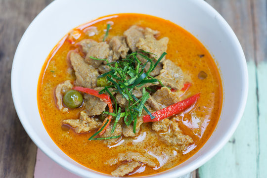 savory curry with pork (Thai food name Panang)