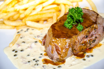 Rumpsteak in Pfeffersoße