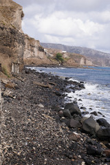 lavaküste auf Santorin, griechenland