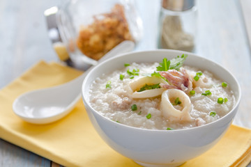 rice porridge with shrimp