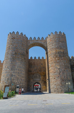 Avila. Gate of the Alcazar in ávila wall