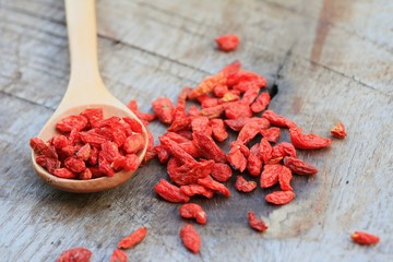 Red dried goji berries