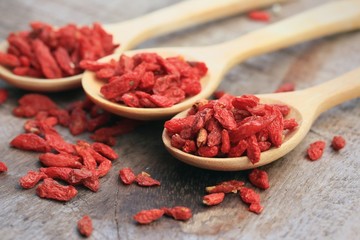 Red dried goji berries