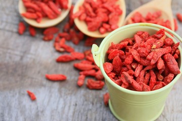 Red dried goji berries