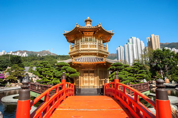 Fototapeta premium Golden Pagoda in Nan Lian Garden, Diamond Hill, Hong Kong