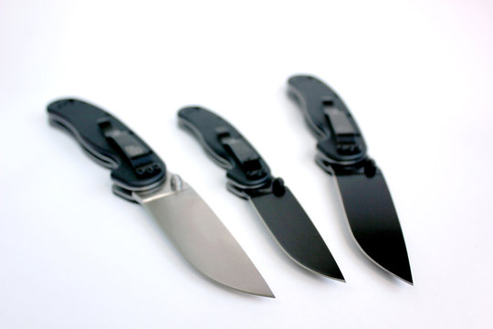 Three knives - three rats