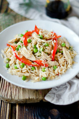 Fried rice with chicken and vegetables